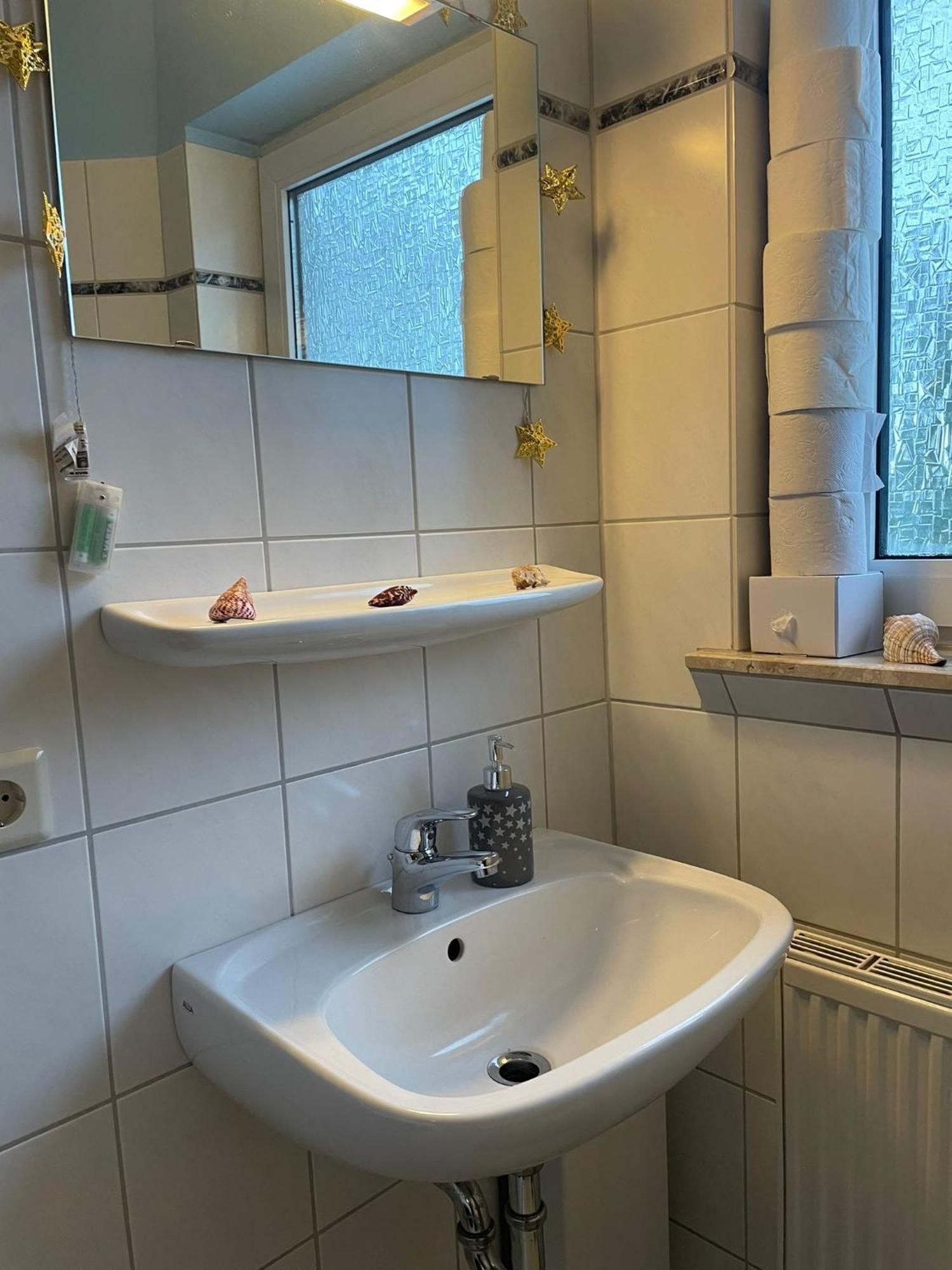 Modernes Apartment Im Gruenen, Mit Park- Und Meer-Naehe Bad Zwischenahn Ngoại thất bức ảnh
